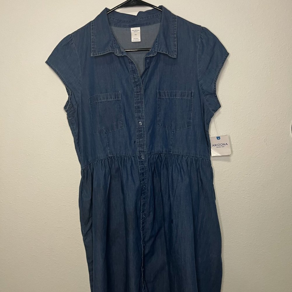 Medium wash denim babydoll dress size juniors plus 20.5